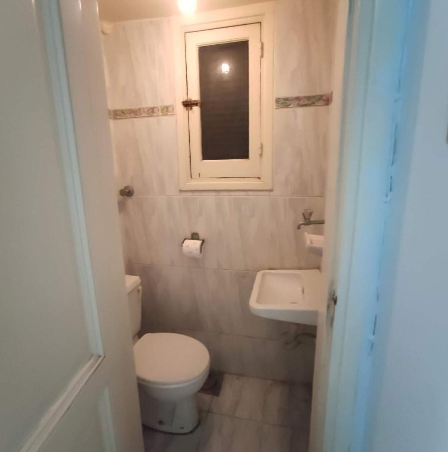 Room No5 A Private Room With Balcony For Men Only And No Ladies Allowed غرفة خاصة للرجال فقط ممنوع السيدات Aleksandria Zewnętrze zdjęcie